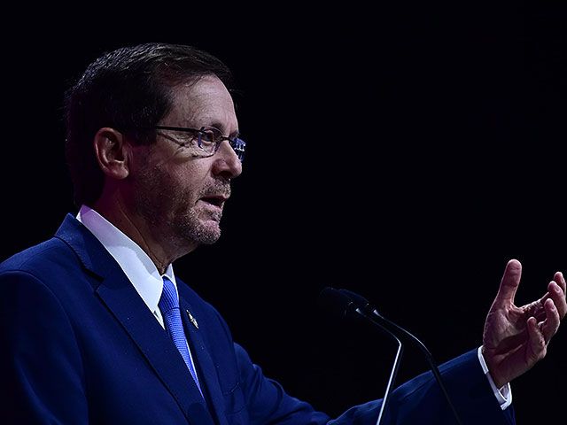 Israeli president calls for unity