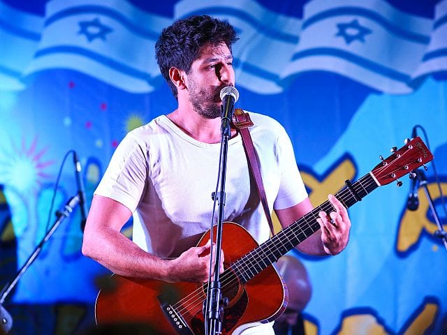 Actor Idan Amedi regains consciousness after being wounded in Gaza