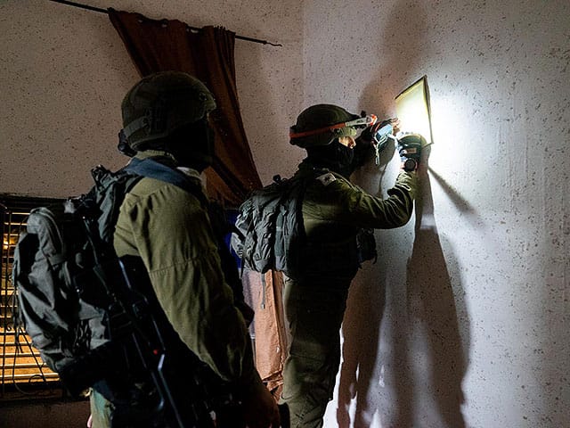 IDF demolishes terrorist's residence in Urif