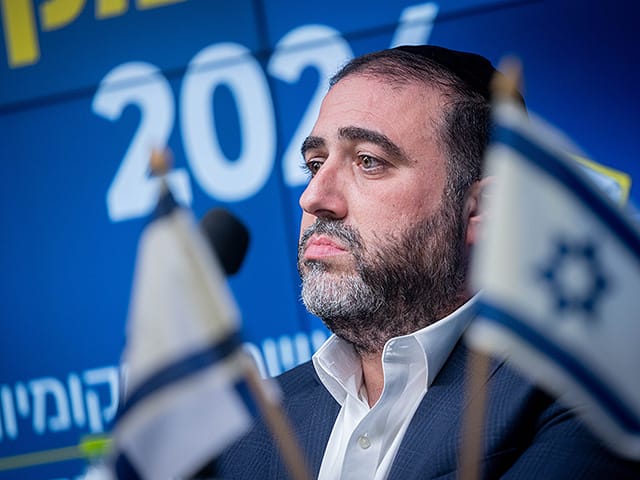 Interior Minister plans polling stations in Khan Yunis for IDF soldiers voting in Municipal Elections