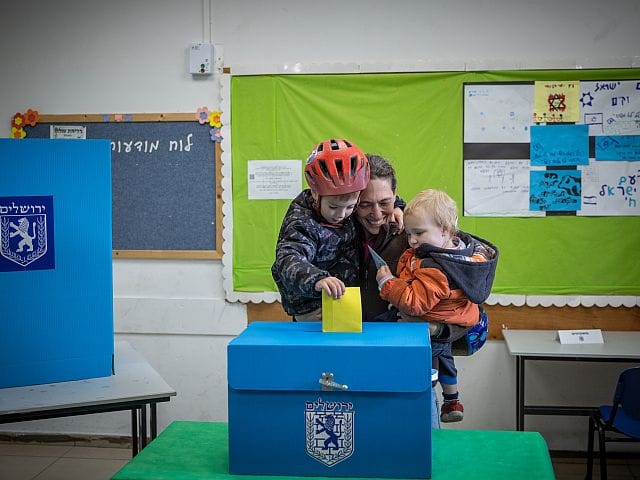 As of 1 p.m., 14% of voters cast ballots in local elections, compared to 20% in 2018