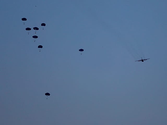 Jordan, US, Egypt, France carried out second airdrop of humanitarian aid into Gaza