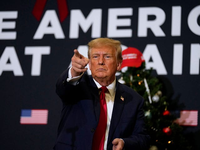 'Jews who vote Democrat hate their religion and Israel', says Trump