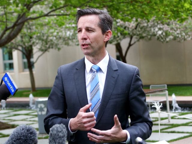 Australian opposition leader urges Hamas to surrender