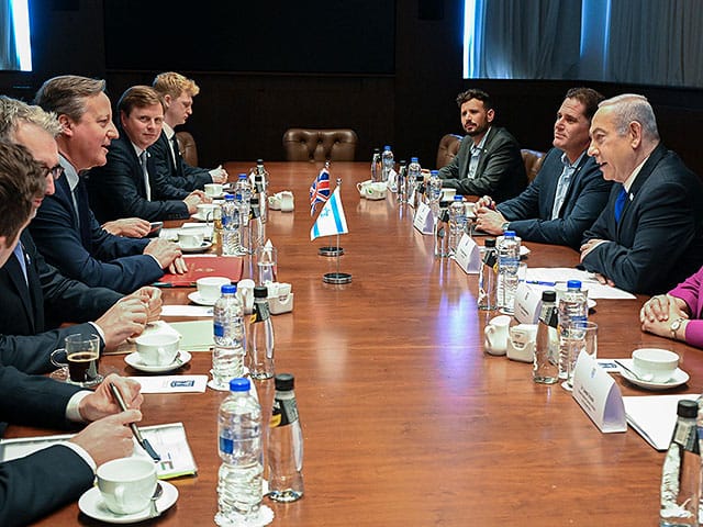 Netanyahu meets with foreign ministers Cameron and Baerbock