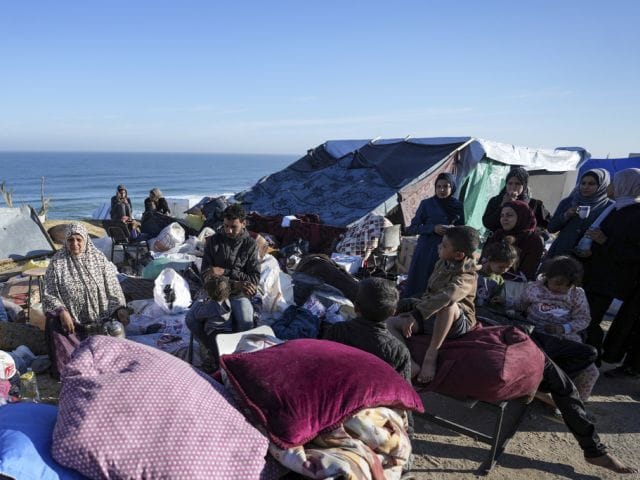 UNRWA reports 800,000 people have evacuated from Rafah