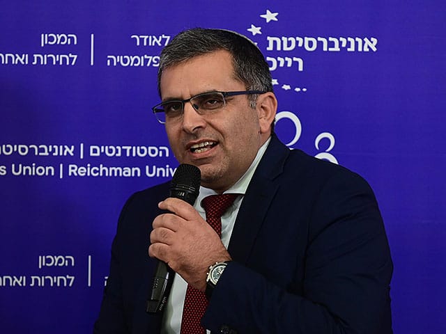 Israel to encourage Jewish scientists to make Aliyah despite budget constraints