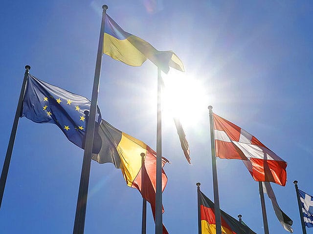 Ukraine-EU accession talks set for next month despite Hungarian objections