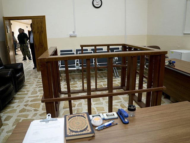 Iranian court denies retrial for Jewish Iranian sentenced to death