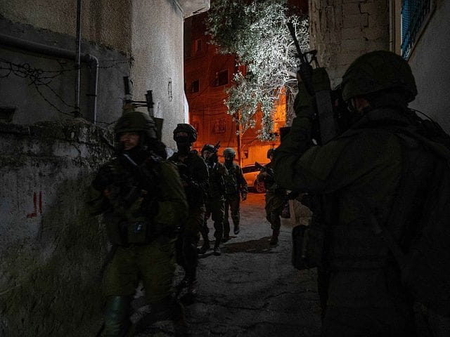 15 suspects detained in Judea and Samaria