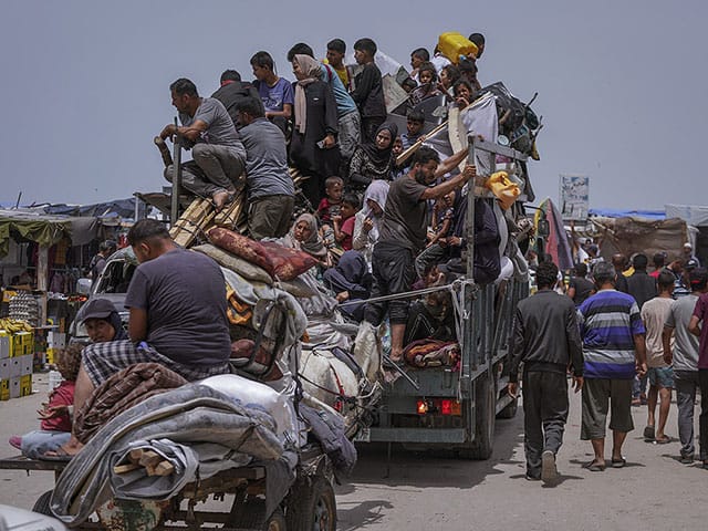 Palestinians allege IDF orders Gaza civilians to evacuate