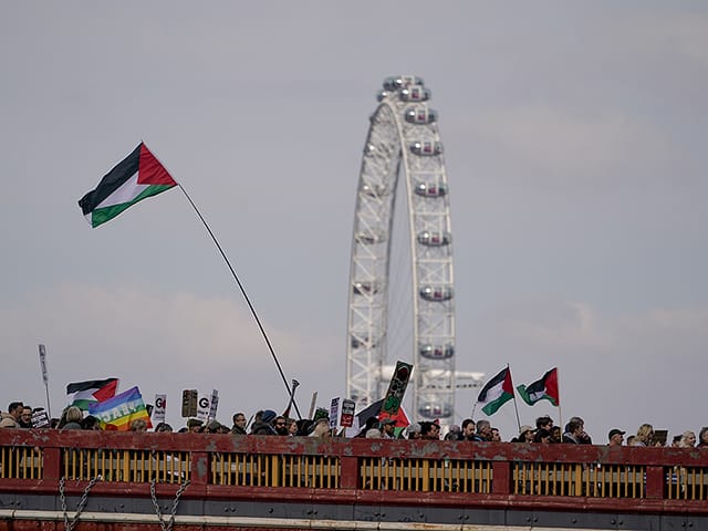 Antisemitic paintings spark scandal at UK Academy of Arts exhibition