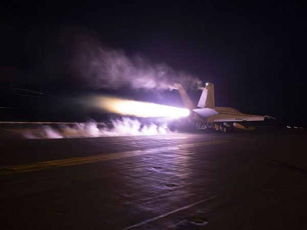US and UK hit Houthi military targets in Yemen