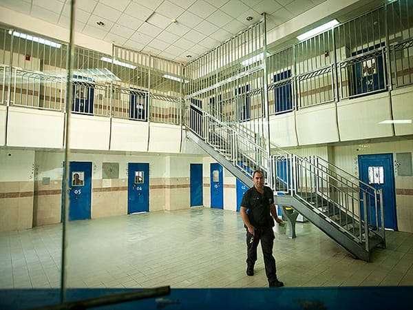 Prison voting sees 49% turnout