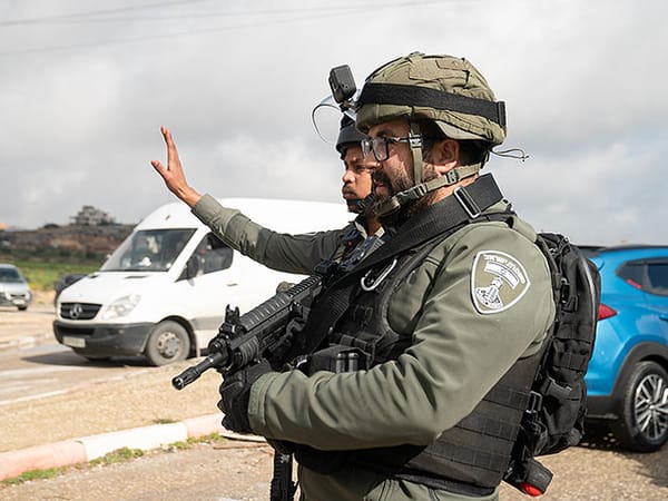 Female IDF soldier arrested with partner for smuggling illegal Palestinian immigrants into Israel
