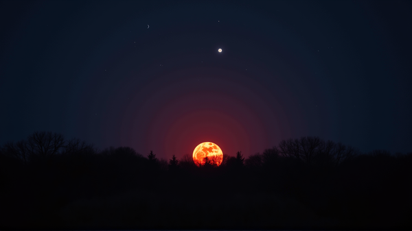 Witness the Captivating 2025 Strawberry Moon: A Celestial Delight Awaits You!